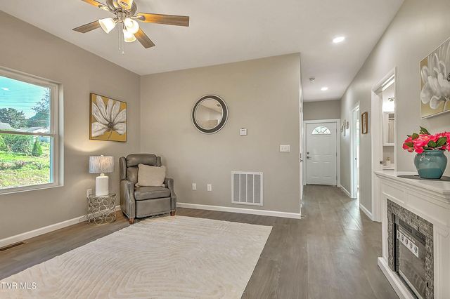 1304 Virginia Avenue, Bristol, TN 37620