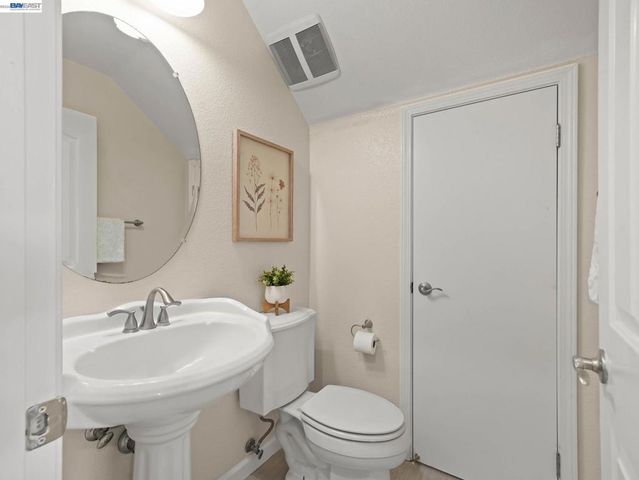 6812 Aberdale Cir, San Ramon, CA 94582