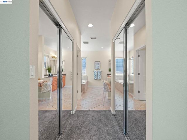 6812 Aberdale Cir, San Ramon, CA 94582