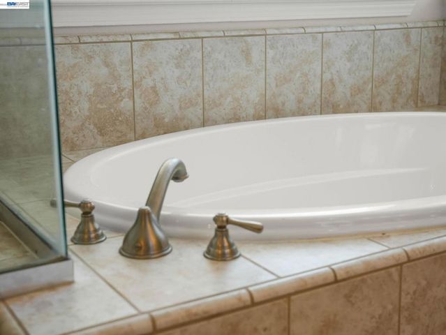 6812 Aberdale Cir, San Ramon, CA 94582