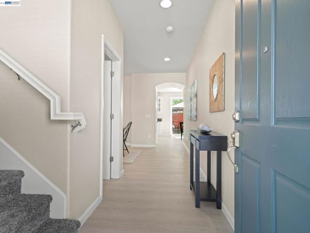 6812 Aberdale Cir, San Ramon, CA 94582