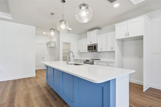 1072 SW 67TH WAY, Gainesville, FL 32607