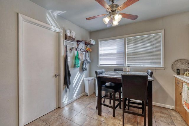 2125 S 97th STREET, West Allis, WI 53227