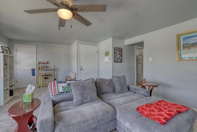 2125 S 97th STREET, West Allis, WI 53227