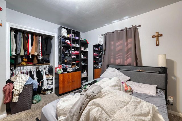 2125 S 97th STREET, West Allis, WI 53227