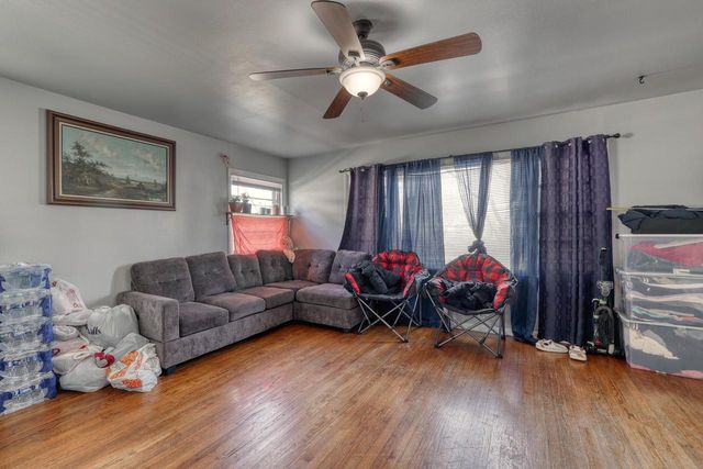 2125 S 97th STREET, West Allis, WI 53227