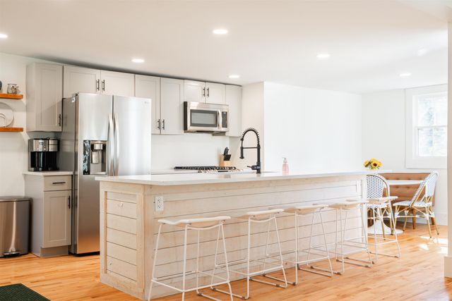 7030 U.S. Route 4, Bridgewater, VT 05034