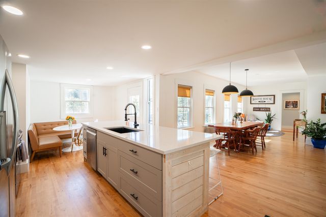 7030 U.S. Route 4, Bridgewater, VT 05034