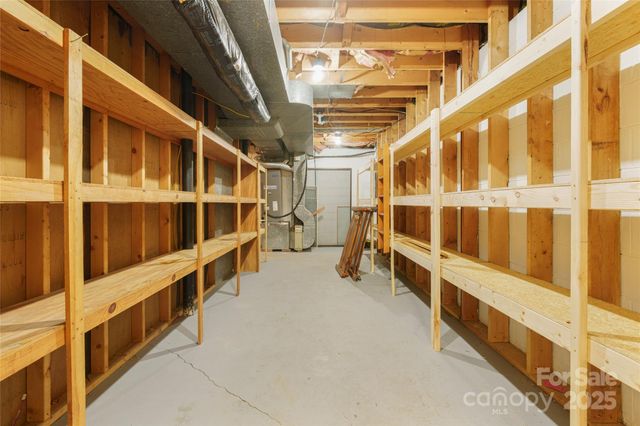 112 Hy Vu Drive, Canton, NC 28716