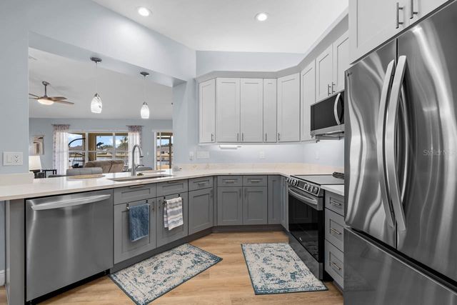 2226 BROOKFIELD GREENS CIRCLE, Sun City Center, FL 33573