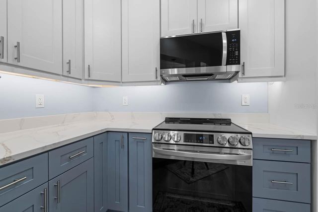 2226 BROOKFIELD GREENS CIRCLE, Sun City Center, FL 33573