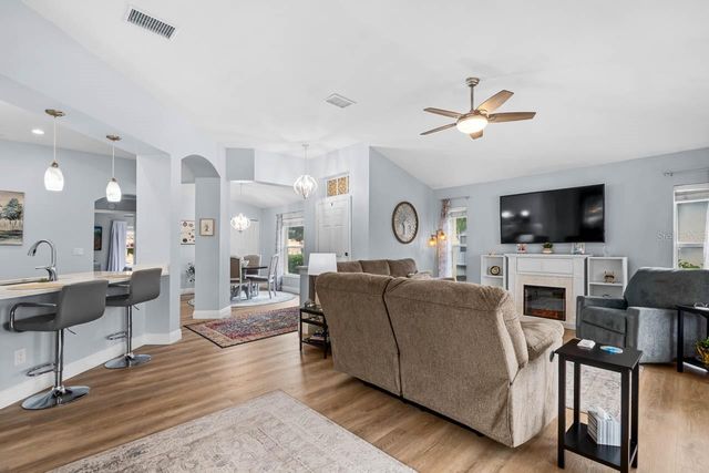 2226 BROOKFIELD GREENS CIRCLE, Sun City Center, FL 33573