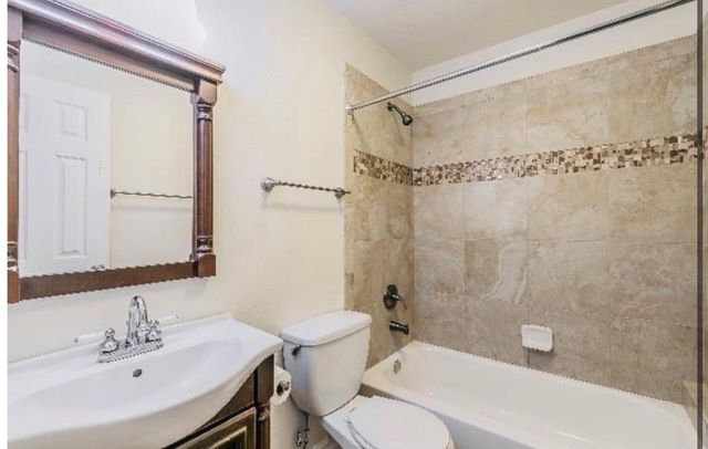 413 Oxford Drive, Sherman, TX 75092
