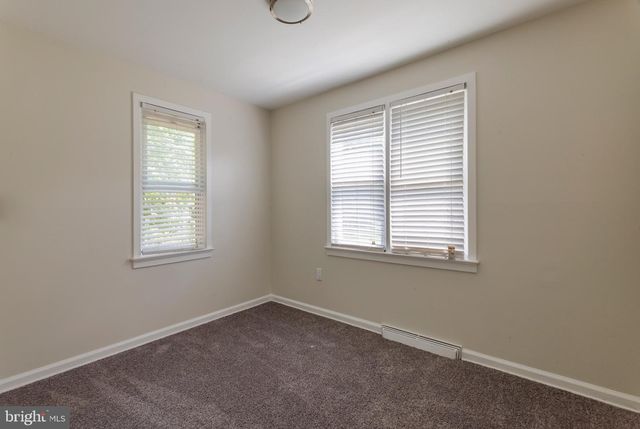 7 FLAG STREET, Pemberton, NJ 08068