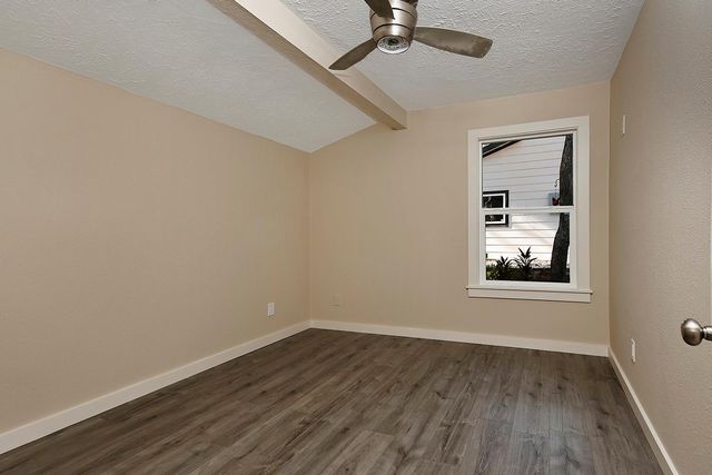 1002 E Red Cedar Circle, The Woodlands, TX 77380