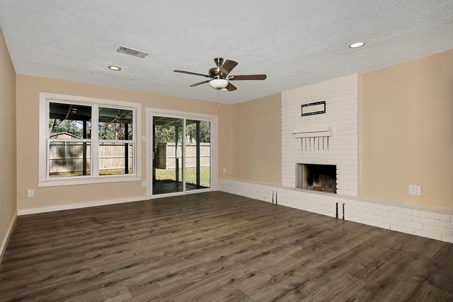 1002 E Red Cedar Circle, The Woodlands, TX 77380