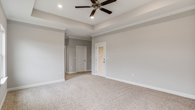 303 Heritage Way, Headland, AL 36345
