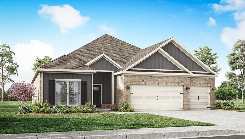 303 Heritage Way, Headland, AL 36345