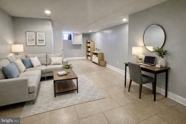 2606 WHARTON ST, Philadelphia, PA 19146