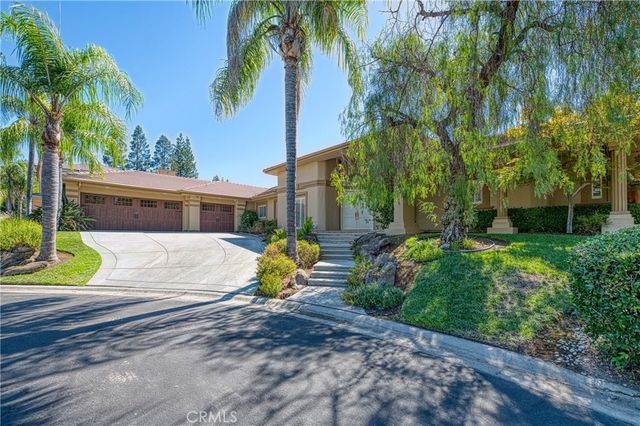 333 W River Court, Fresno, CA 93711