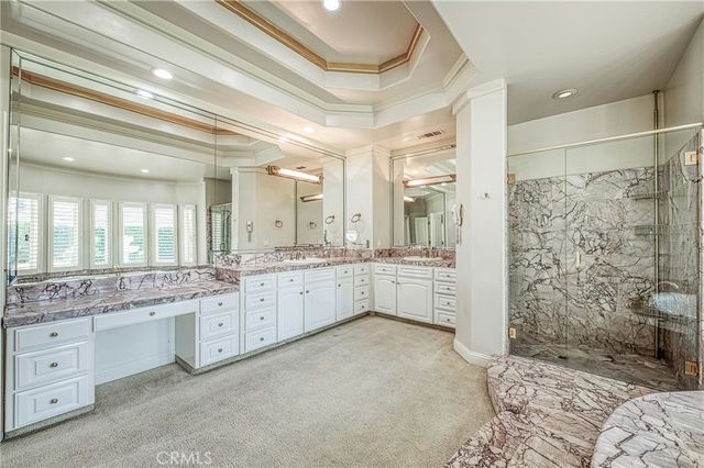333 W River Court, Fresno, CA 93711