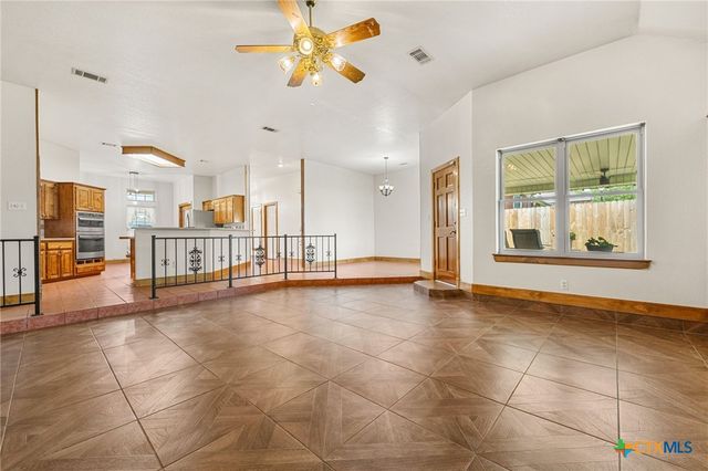 702 Barber Drive, Copperas Cove, TX 76522