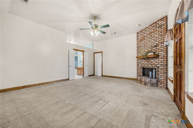 702 Barber Drive, Copperas Cove, TX 76522
