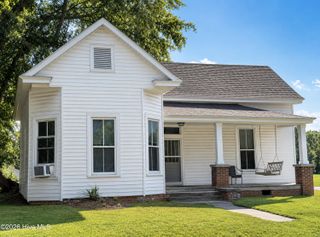 4390 W Church Street, Farmville, NC 27828