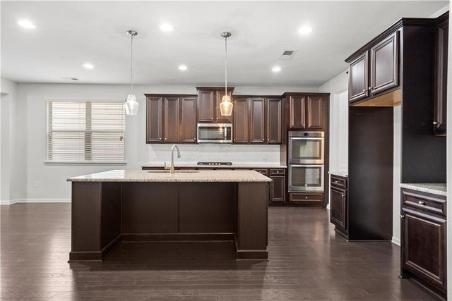 345 Broadmoor Drive, Braselton, GA 30517