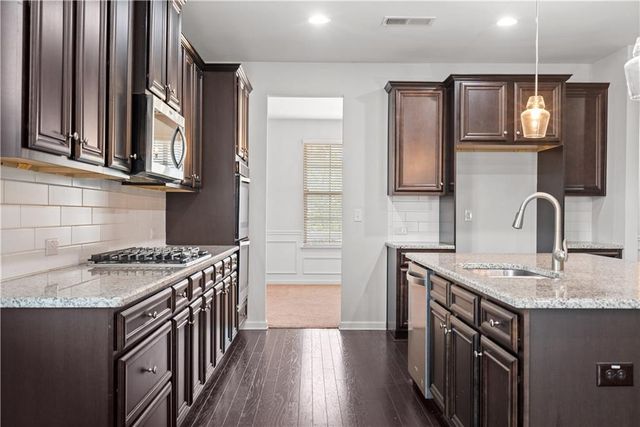 345 Broadmoor Drive, Braselton, GA 30517