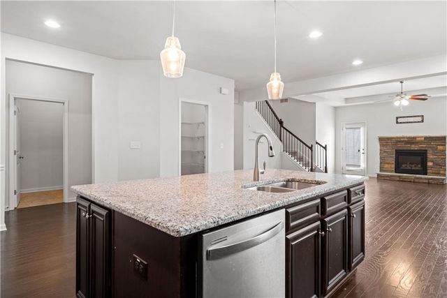 345 Broadmoor Drive, Braselton, GA 30517