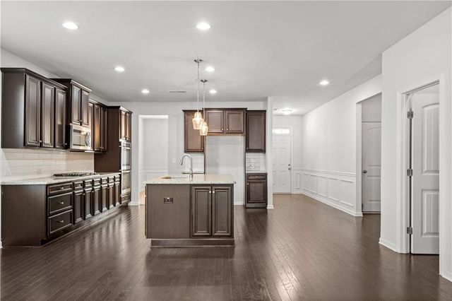 345 Broadmoor Drive, Braselton, GA 30517