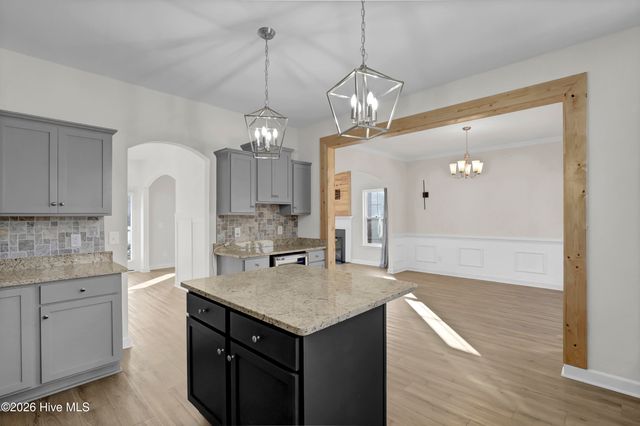 711 Alpha Court, Beulaville, NC 28518