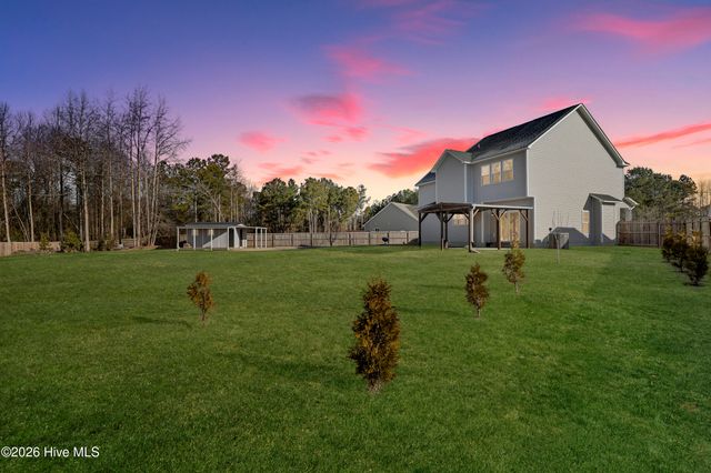 711 Alpha Court, Beulaville, NC 28518