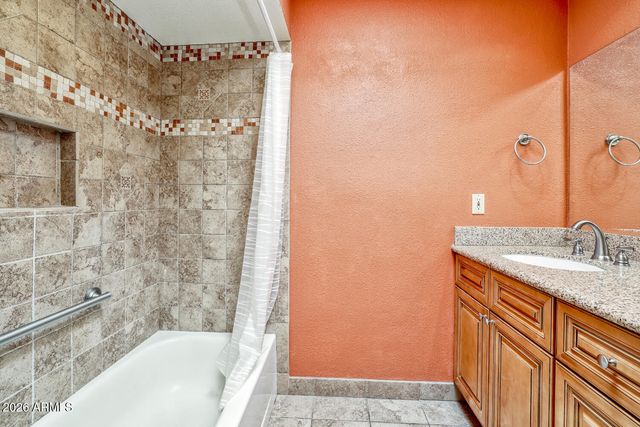 4809 E EUCLID Avenue 2, Phoenix, AZ 85044
