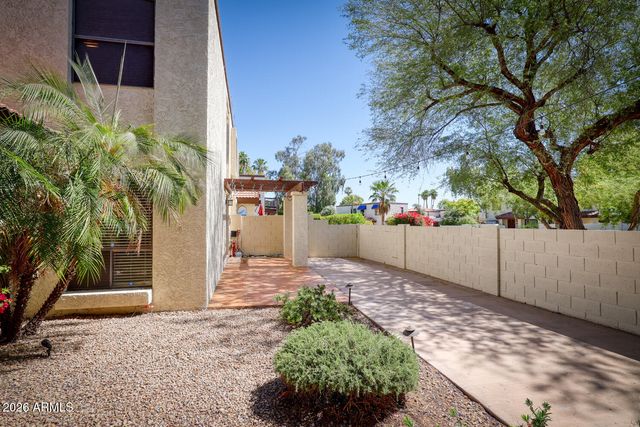 4809 E EUCLID Avenue 2, Phoenix, AZ 85044