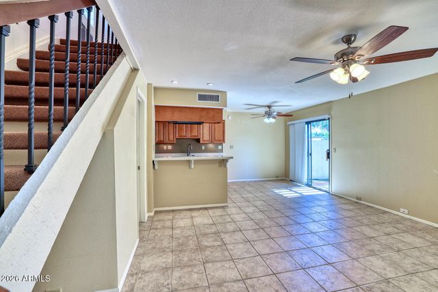 4809 E EUCLID Avenue 2, Phoenix, AZ 85044