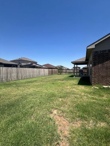 13 Glass Ranch Rd, Odessa, TX 79765