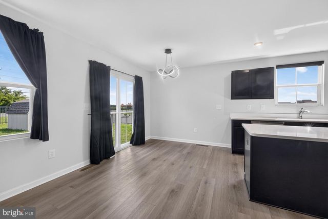 102 POND VIEW LN, Seaford, DE 19973