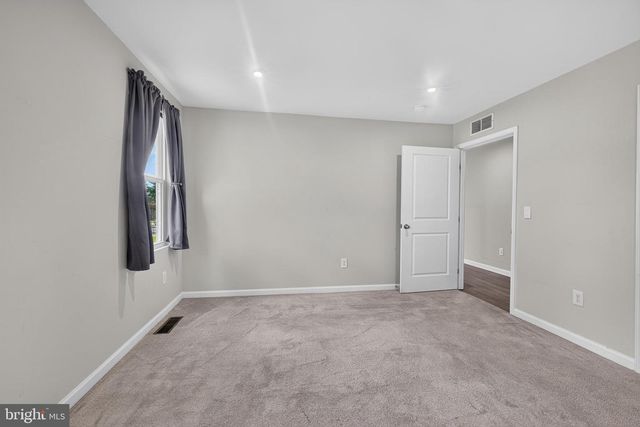 102 POND VIEW LN, Seaford, DE 19973