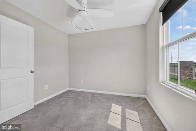 102 POND VIEW LN, Seaford, DE 19973