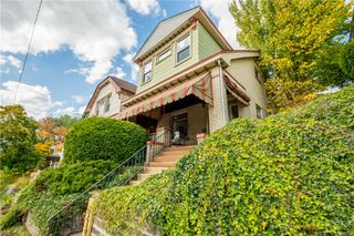 119 Elmont Street, Crafton Heights, PA 15205