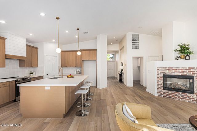 5126 S Sugarberry Court, Gilbert, AZ 85298