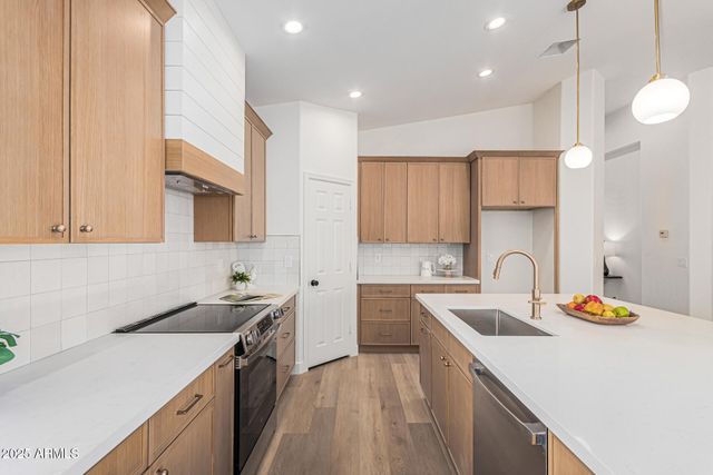 5126 S Sugarberry Court, Gilbert, AZ 85298