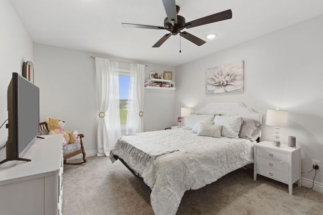 1000 E Tipperary Court, Nixa, MO 65714