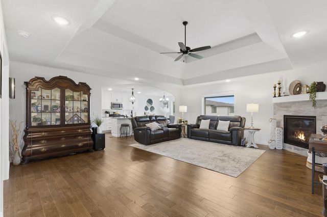 1000 E Tipperary Court, Nixa, MO 65714
