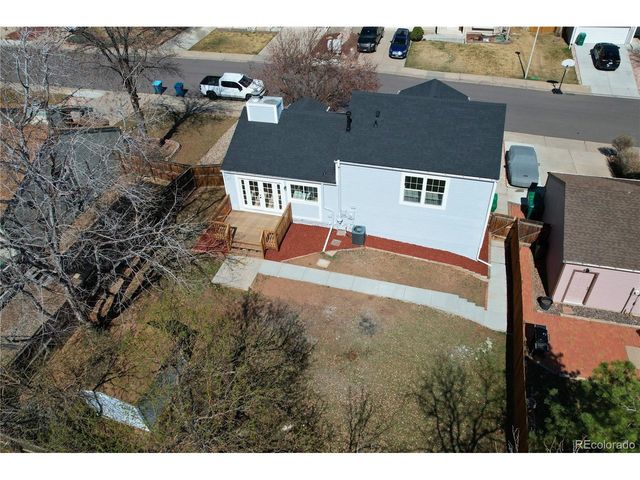 11826 W Bowles Cir, Littleton, CO 80127