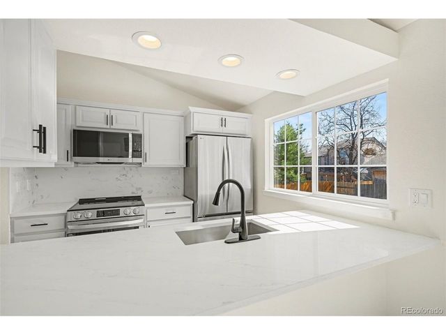 11826 W Bowles Cir, Littleton, CO 80127