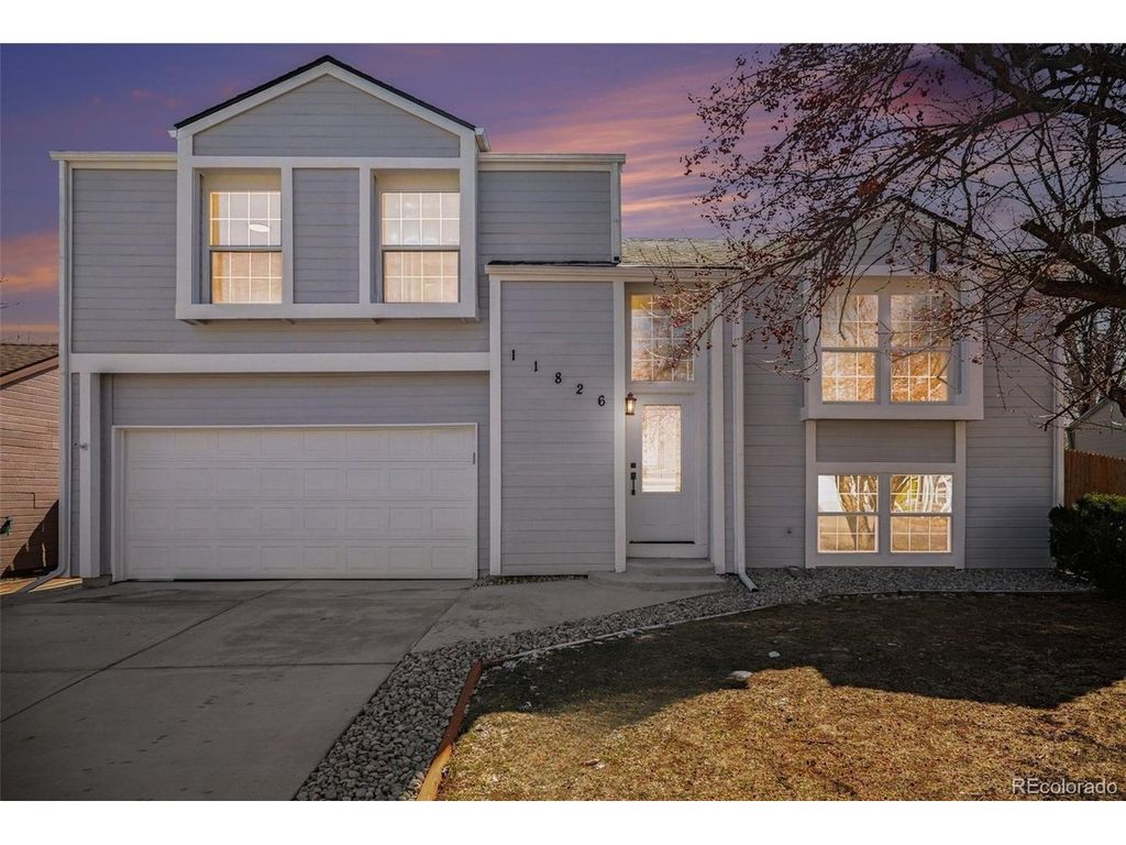 11826 W Bowles Cir, Littleton, CO 80127