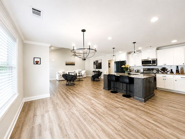 62 Ivy Loop, Phenix City, AL 36867